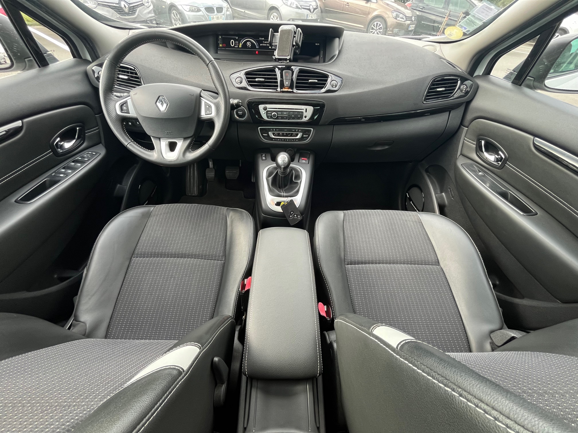 RENAULT  SCENIC III               